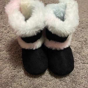 Black colorful soft bottoms